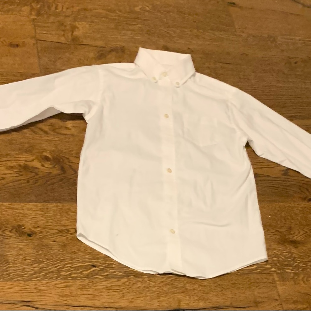 White dress shirt